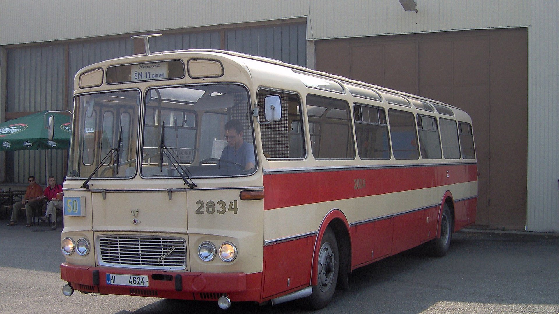 Historický autobus Karosa ŠM 11 evidenčního čísla 2834 ve sbírkách Technického muzea v Brně